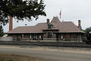 Nampa (ID) Station, 2009. Copyright Jim Hamre, used by permission. 10 of 15 images